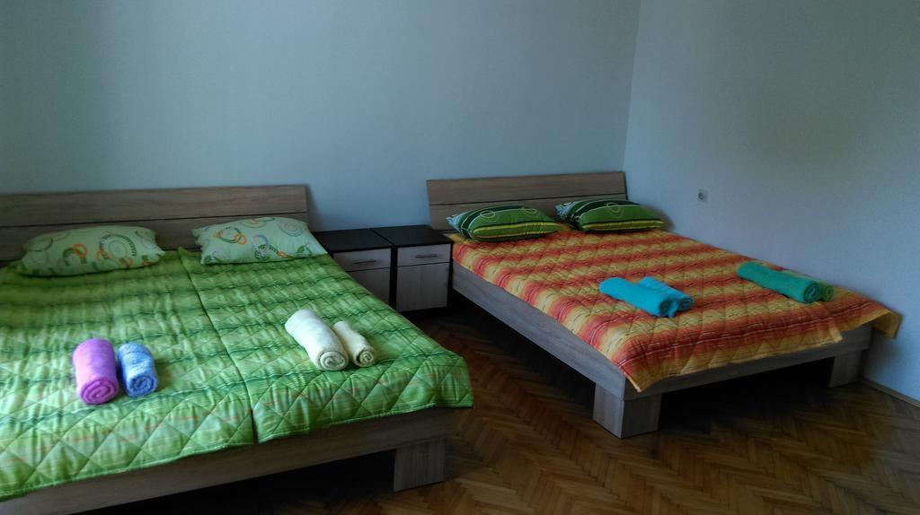 Apartment Quattro Novi Sad Dış mekan fotoğraf